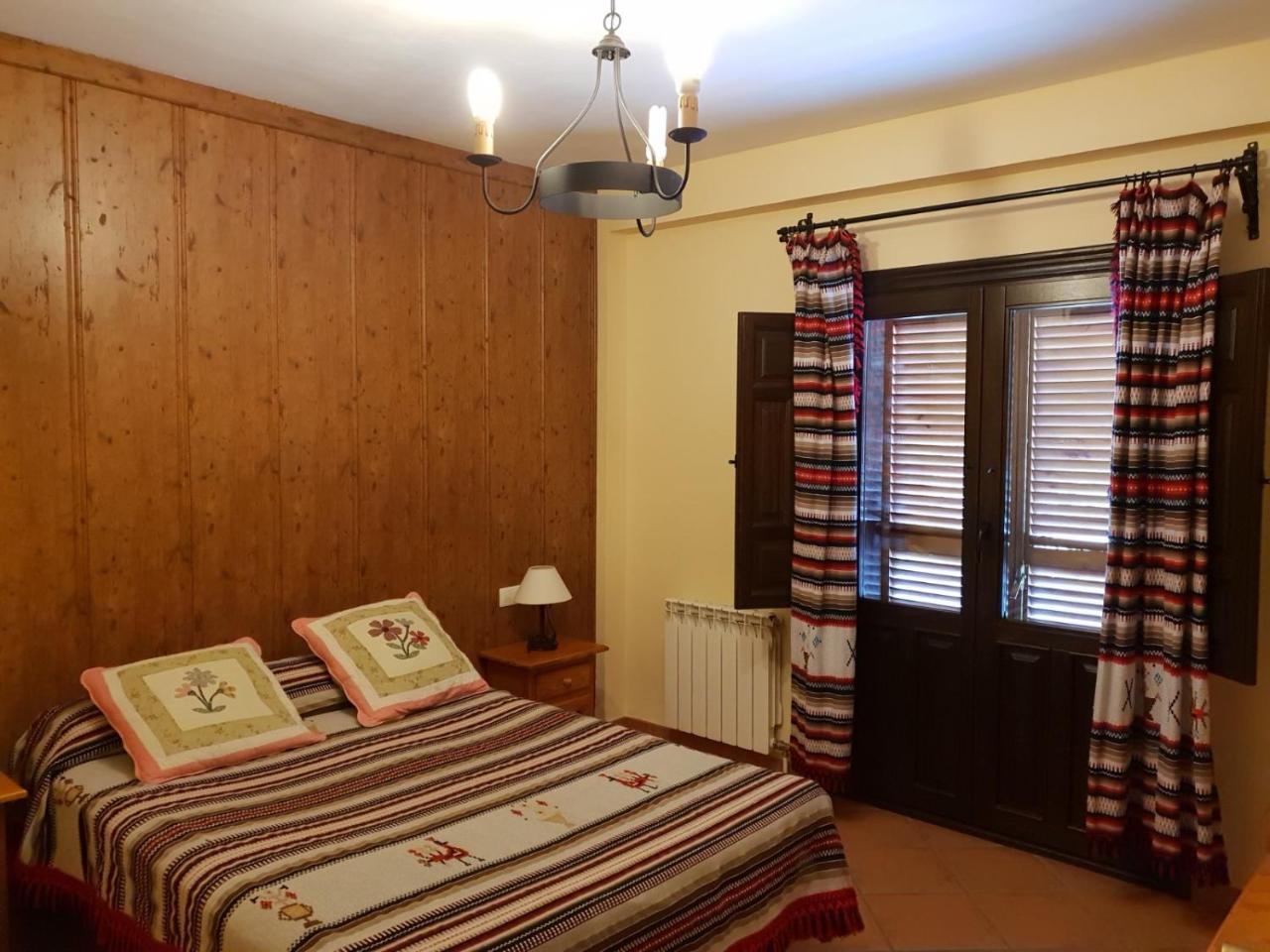 Hostal Pampaneira Esterno foto